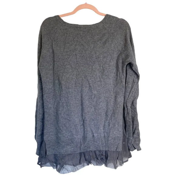 GARNET HILL Cashmere Sweater Gray Ruffle Hem Size Medium Basic - Picture 2 of 6